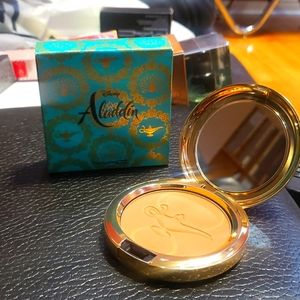 MAC Disney Aladdin Powder Blush E19